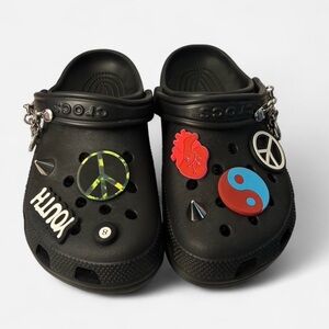 Preowned “create your peace” crocs